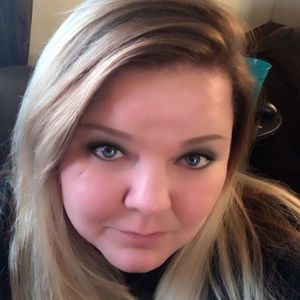 Meet your Posher, Sabrina